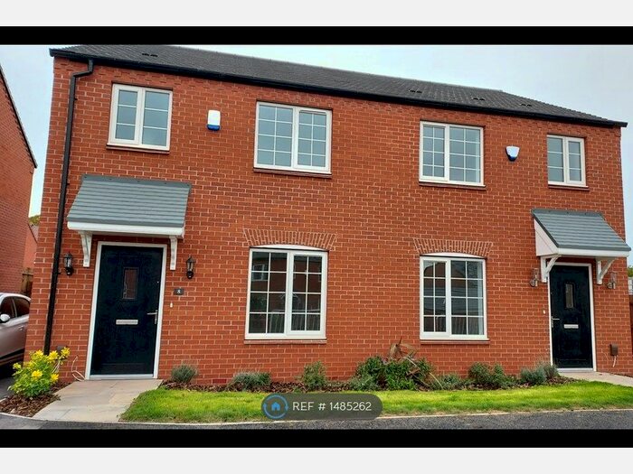 3 Bedroom Semi-Detached House To Rent In Fowler Road, Nottingham, NG12