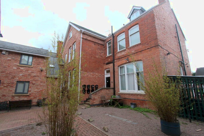 1 Bedroom Flat To Rent In Clarendon Park Road, Clarendon Park, Leicester, LE2