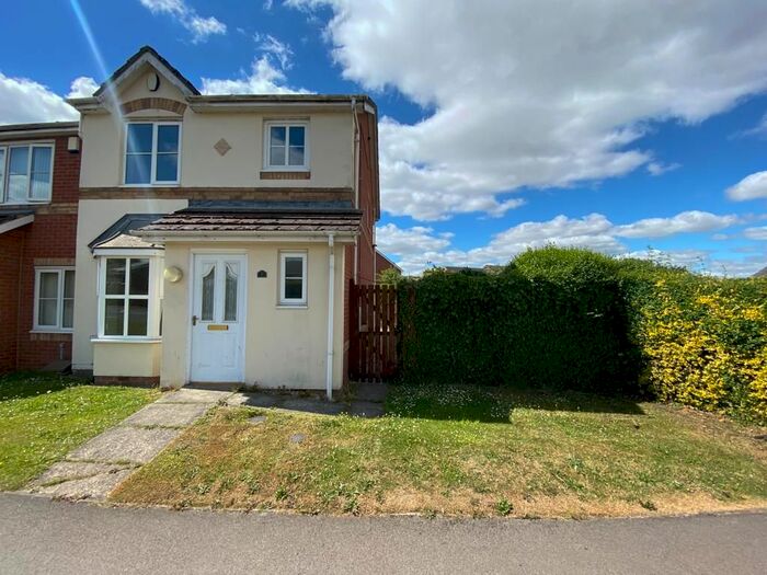 2 Bedroom End Of Terrace House To Rent In Brierley Close, Snaith, Goole, DN14