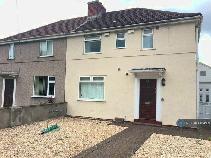 2 Bedroom Flat To Rent In Kingsway, Kingswood, Bristol, BS15