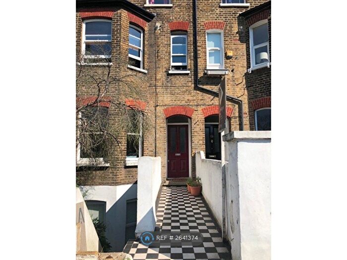 1 Bedroom Flat To Rent In Avenue Park Road, London, SE27