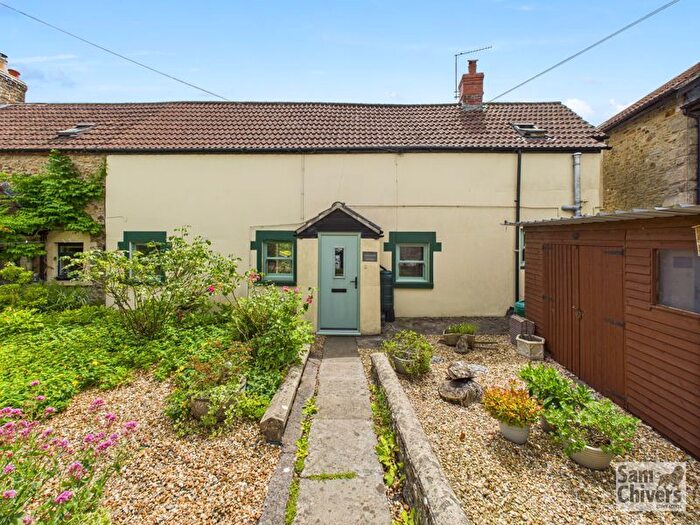 3 Bedroom Semi-Detached House For Sale In Church Street, Coleford, BA3
