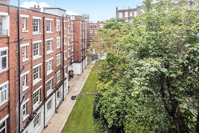 2 Bedroom Flat For Sale In Grove End Road, London, NW8