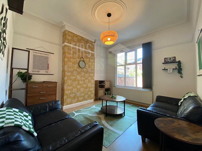 5 Bedroom Terraced House To Rent In Welland Street, Evington, LE2