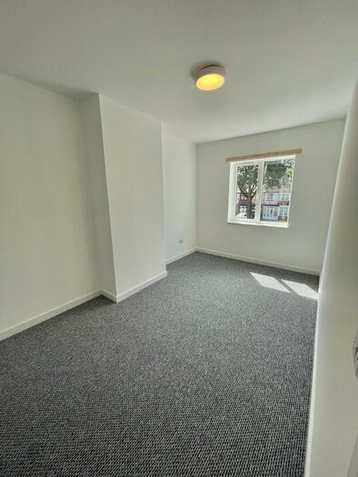 2 Bedroom Flat To Rent In Kingsbury Road, Erdington, Birmingham, B24