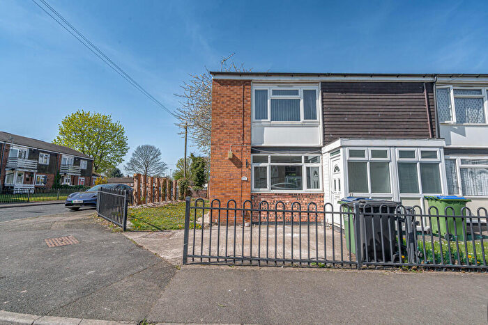 1 Bedroom Ground Maisonette To Rent In Oakwood Street, West Bromwich, B70