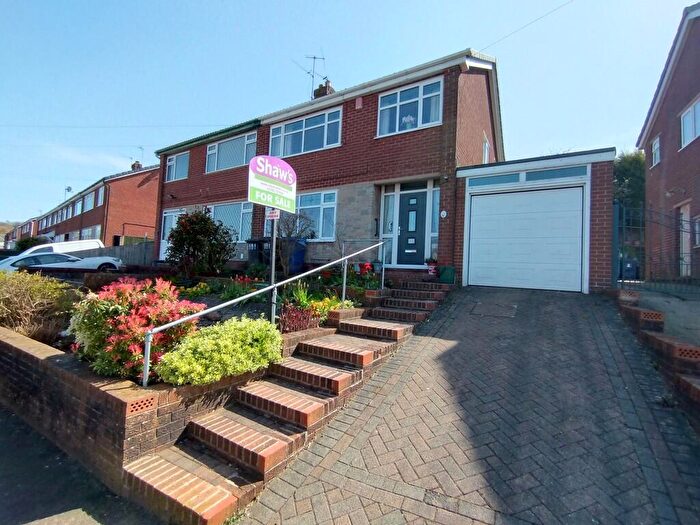 3 Bedroom Semi-Detached House For Sale In Chatterley Drive, Kidsgrove, Stoke-on-Trent, ST7
