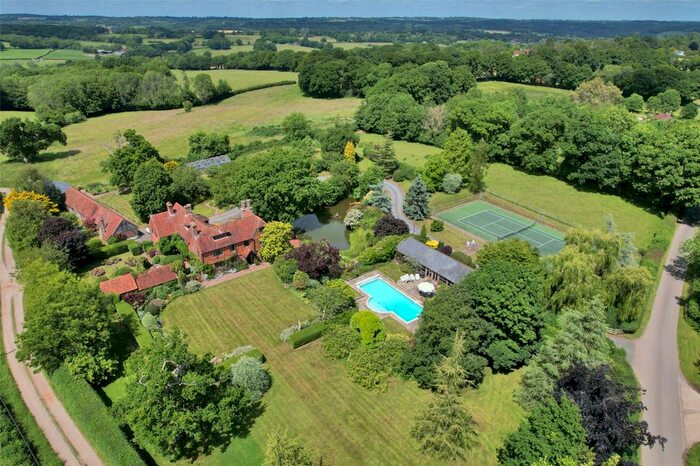 5 Bedroom Detached House For Sale In Fontridge Lane, Etchingham, East Sussex, TN19