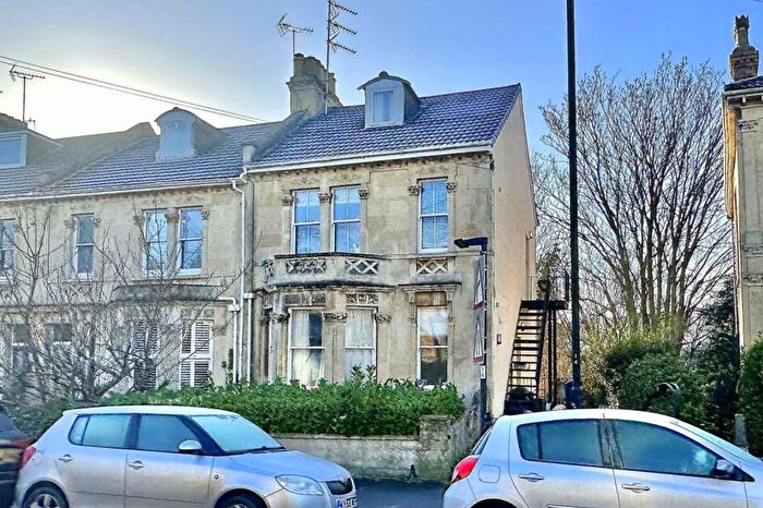 1 Bedroom Flat To Rent In Newbridge Road, Bath, BA1