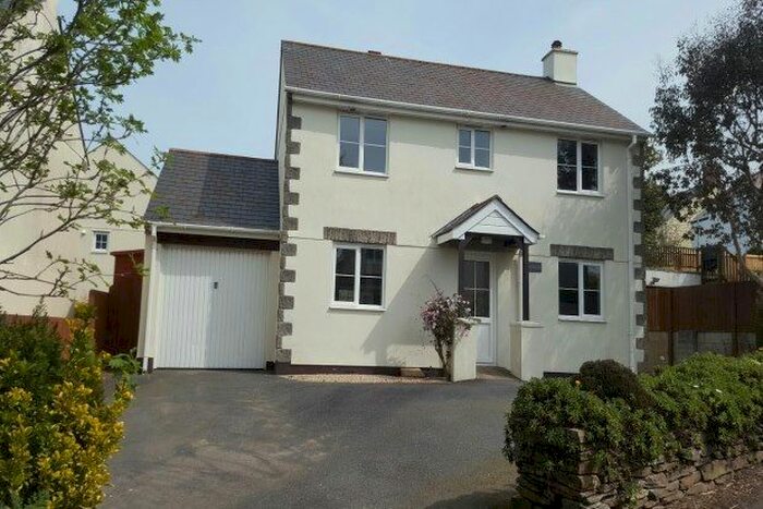 3 Bedroom Property To Rent In Barton Lane Fraddon, St. Columb, TR9