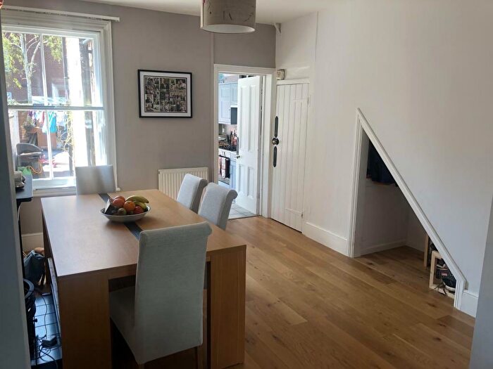 4 Bedroom Terraced House To Rent In Botley, Oxford, OX2