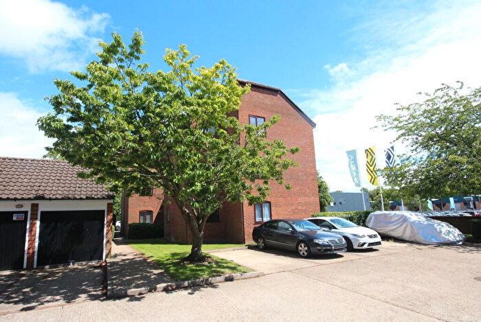 1 Bedroom Flat To Rent In Haysman Close, Letchworth Garden City, SG6