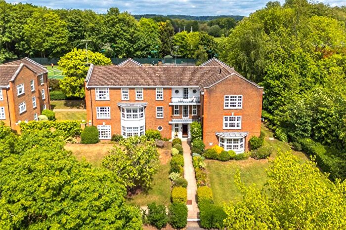 2 Bedroom Apartment For Sale In Phyllis Court Drive, Henley-on-Thames, Oxfordshire, RG9