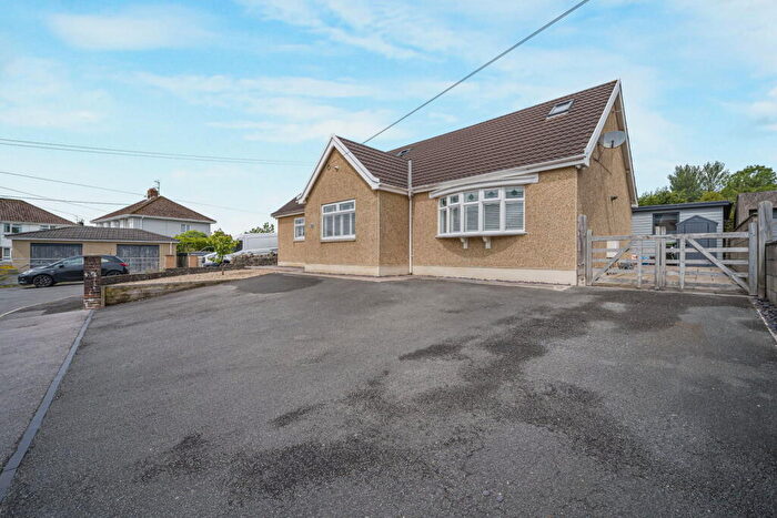4 Bedroom Detached House For Sale In Meadow Close, Coychurch, Bridgend, CF35