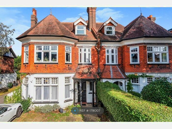 2 Bedroom Flat To Rent In Egmont Road, London, SM2