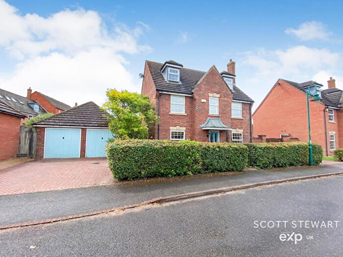 5 Bedroom Detached House For Sale In Falcon Way, Hampton Vale, Peterborough, PE7