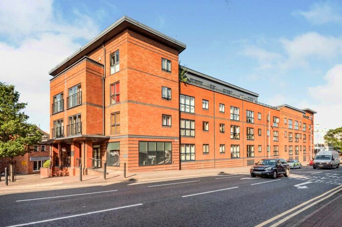 1 Bedroom Flat To Rent In Newport Street, Worcester, WR1