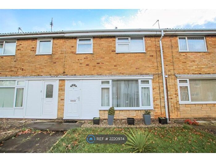 3 Bedroom Terraced House To Rent In Whitehead Walk, Newton Aycliffe, DL5
