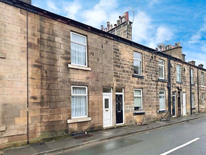 4 Bedroom Terraced House For Sale In North Parade, Otley, LS21