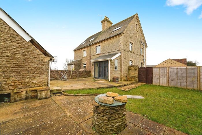 3 Bedroom Semi-Detached House For Sale In Pay-Yat, Kemble, Cirencester, GL7