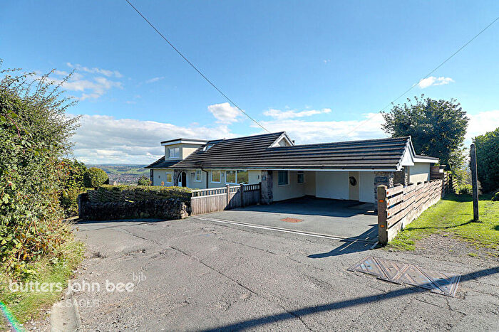 3 Bedroom Country House For Sale In Castle Road, Mow Cop, ST7