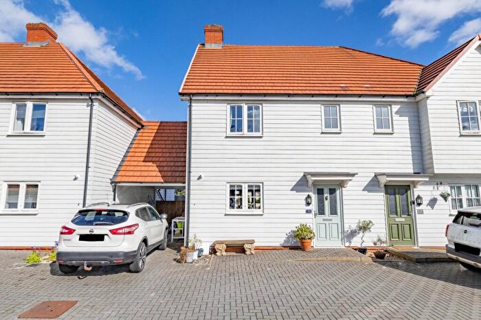 3 Bedroom Semi-Detached House For Sale In Church Lane, Barham, Canterbury, Kent, CT4