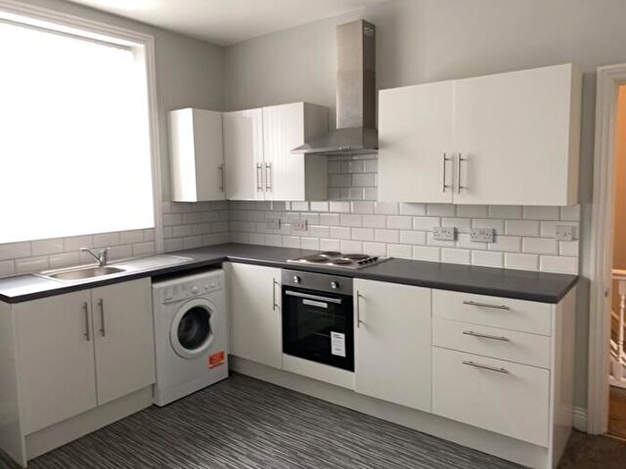 2 Bedroom Duplex To Rent In Victoria Parade, Rossendale, Lancashire, BB4