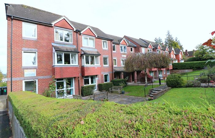 1 Bedroom Retirement Property For Sale In Heath Road, Haywards Heath, RH16