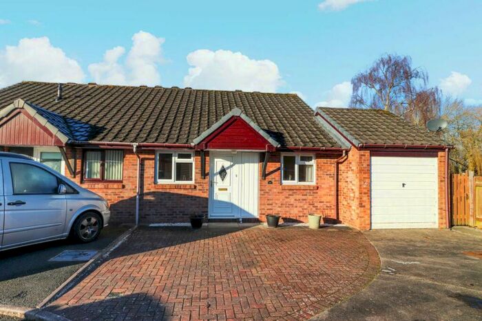 2 Bedroom Bungalow To Rent In Moorville Drive, Lowry Hill, Carlisle, CA3