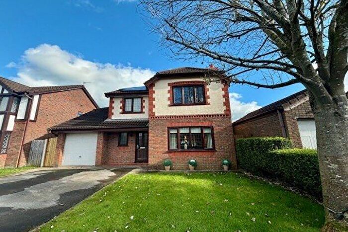 4 Bedroom Property To Rent In Heatherway, Preston, PR2