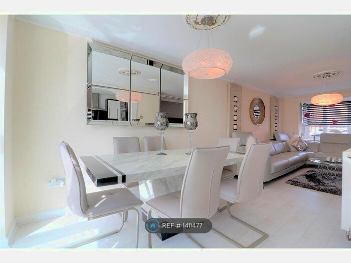 3 Bedroom Detached House To Rent In Mawdsley Close, Alsager, Stoke-On-Trent, ST7