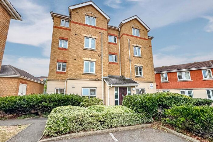 1 Bedroom Flat For Sale In Collier Way, Southend-on-Sea, SS1