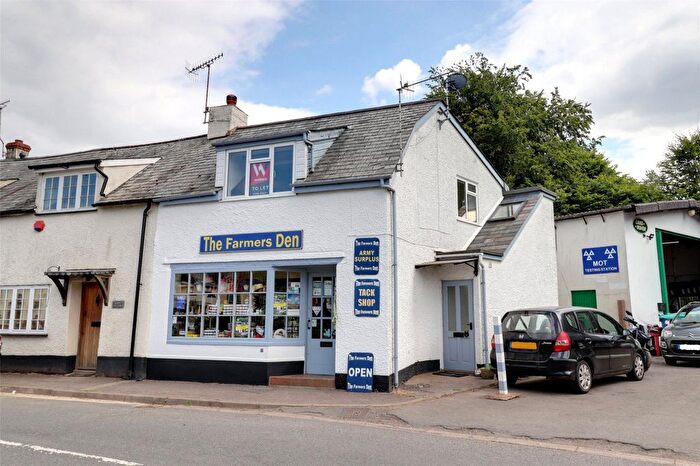 2 Bedroom Flat To Rent In Chapel Street, Exford, Minehead, Somerset, TA24