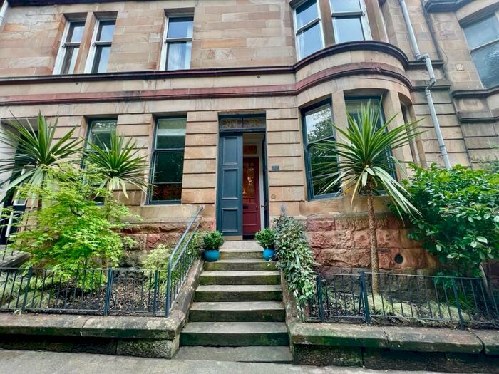 2 Bedroom Flat To Rent In Barrington Drive, Glasgow, G4