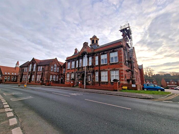 1 Bedroom Flat To Rent In Crocketts Lane, Smethwick, B66