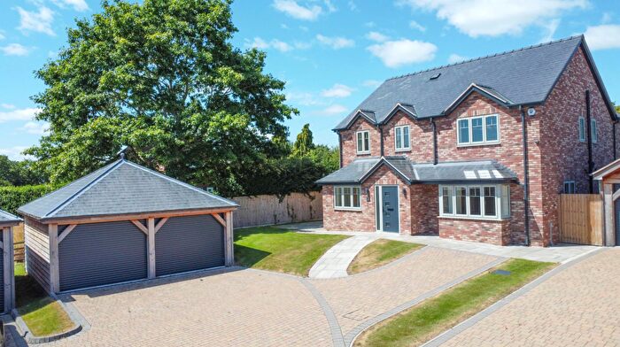 4 Bedroom Detached House For Sale In Breidden View, Llansantfraidd Ym Mechain, SY22