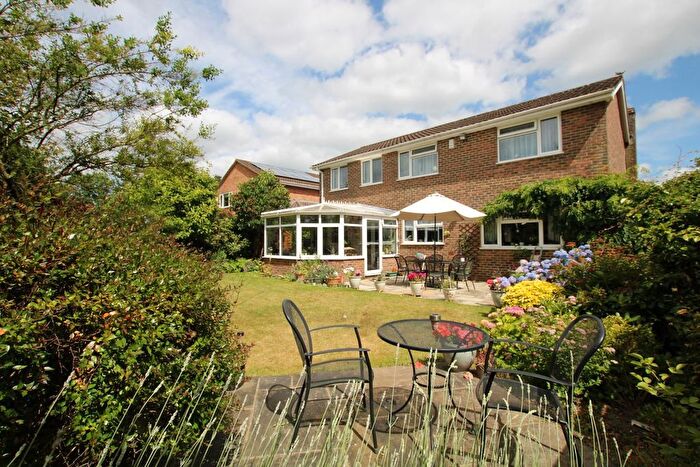 3 Bedroom Detached House To Rent In The Boreen, Headley Down, GU35