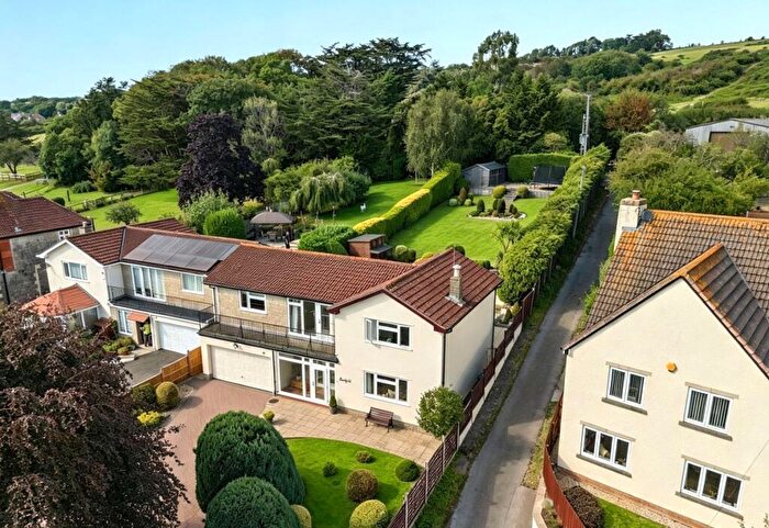 4 Bedroom Detached House For Sale In Shiplate Road, Bleadon, Weston-super-Mare, Somerset, BS24