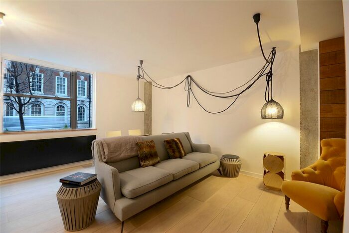 1 Bedroom Flat To Rent In Weymouth Street, Fitzrovia, W1W