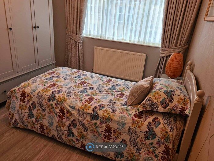 6 Bedroom Terraced House To Rent In Winchester Road, Bath, BA2