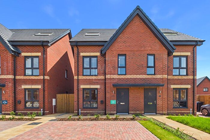3 Bedroom Semi-Detached House For Sale In Culver Drive, Warrington, WA5