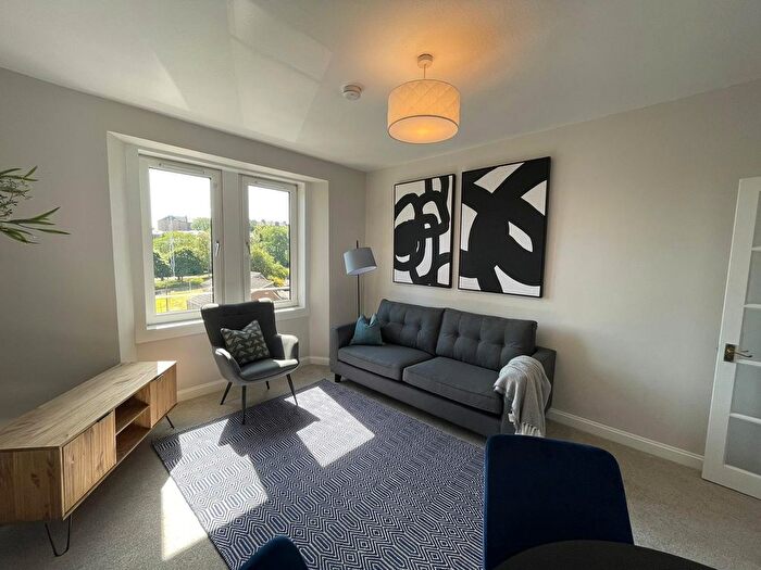 2 Bedroom Flat To Rent In Scott Street, Dundee, DD2