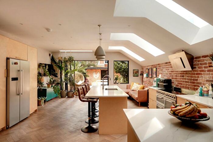 5 Bedroom Terraced House For Sale In Kennington Avenue, Bishopston, BS7