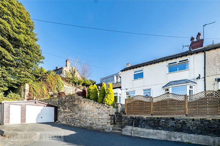 4 Bedroom Semi Detached House For Sale In Plane Tree Nest, Halifax, West Yorkshire, HX2