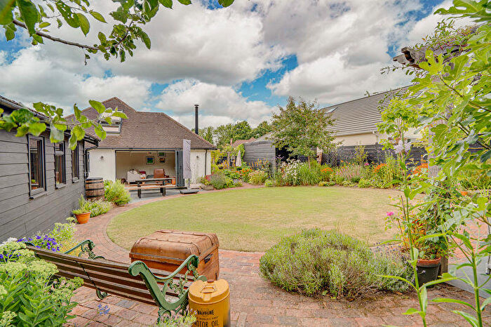 3 Bedroom Detached House For Sale In Swanwick Lane, Swanwick, SO31