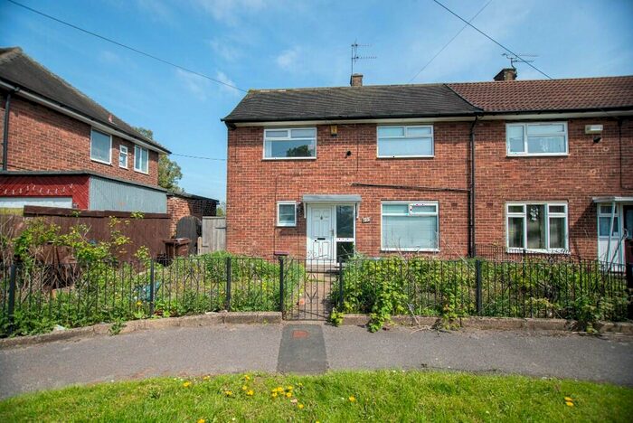 2 Bedroom Semi-Detached House To Rent In Wivern Road, Hull, East Riding Of Yorkshire, HU9