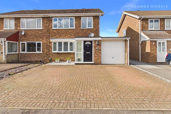 3 Bedroom Semi-Detached House For Sale In Brook Road, Eaton Ford, St. Neots, Cambridgeshire, PE19