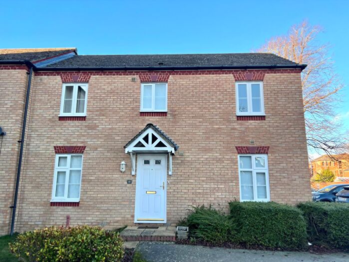 3 Bedroom Semi-Detached House To Rent In Bowling Green Lane, St. Crispin, Northampton, NN5