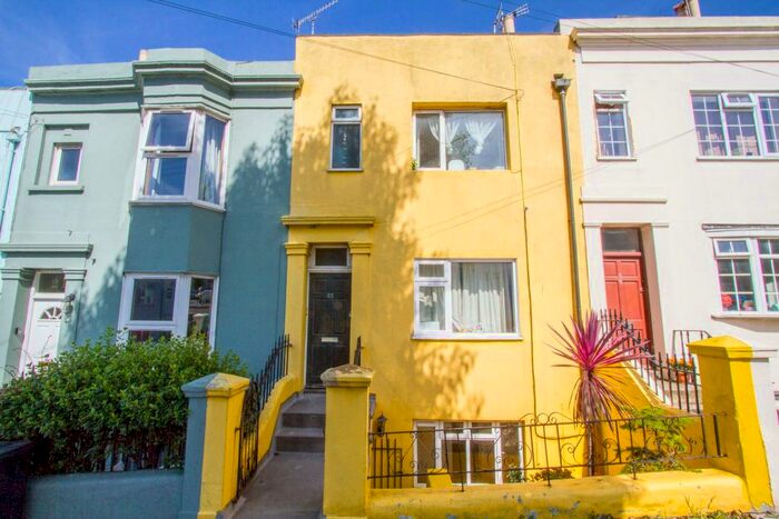 1 Bedroom Apartment To Rent In Elm Grove, Brighton, BN2