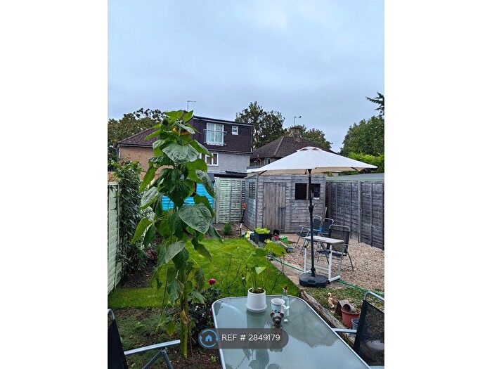 3 Bedroom Semi Detached House To Rent In Colterne Close, Oxford, OX3